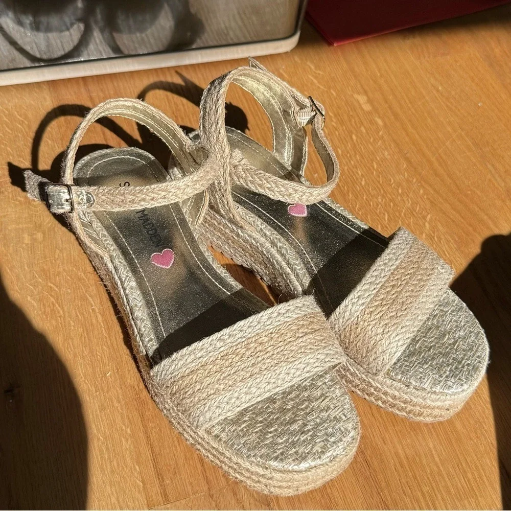 Steve Madden JCLEO-M Girls Gold‎ Espadrille Platform Sandals Size 2
